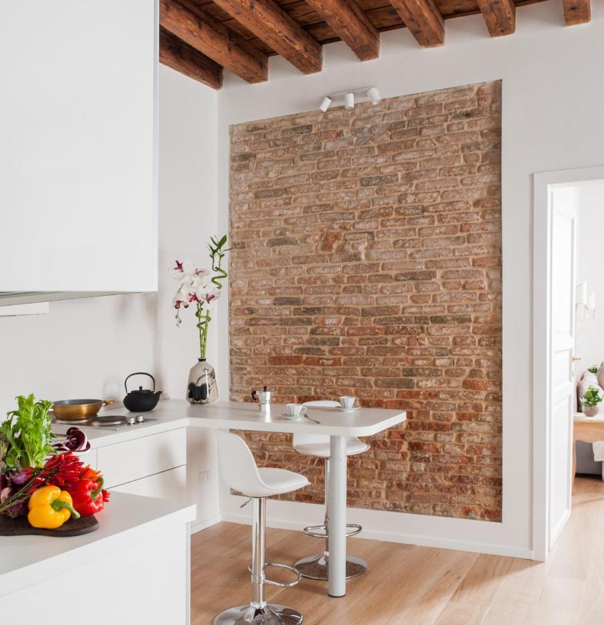 Ca Del Mar Venice Luxury Apartments Exterior photo